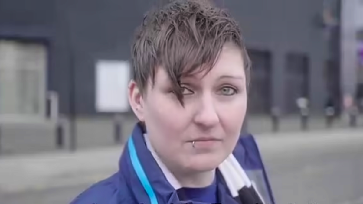 Linzi Smith - Banned and spied on for my beliefs